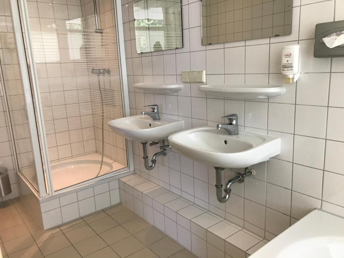 Fletcher Strandhotel Ренессе Экстерьер фото