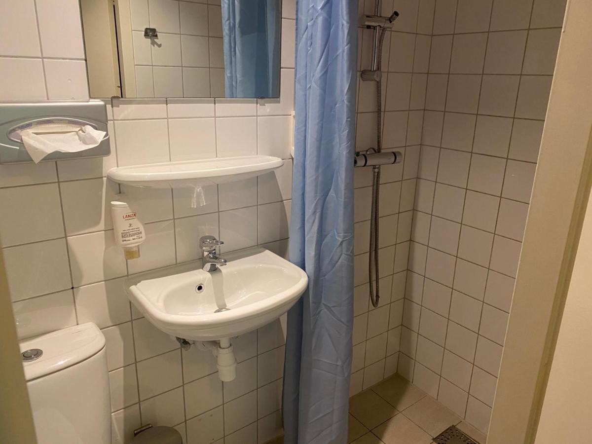 Fletcher Strandhotel Ренессе Экстерьер фото
